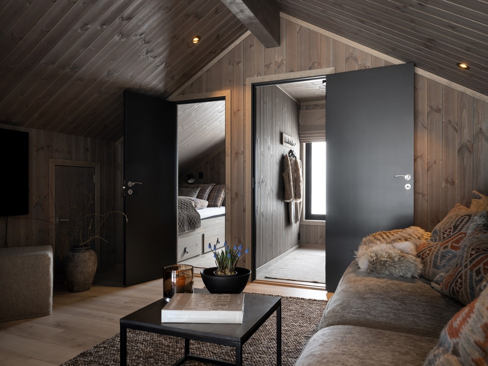 Fjellbu loftstue og sov 3-4. (Bilde fra solgt hytte. Standard vil kunne avvike.) Galleribilde