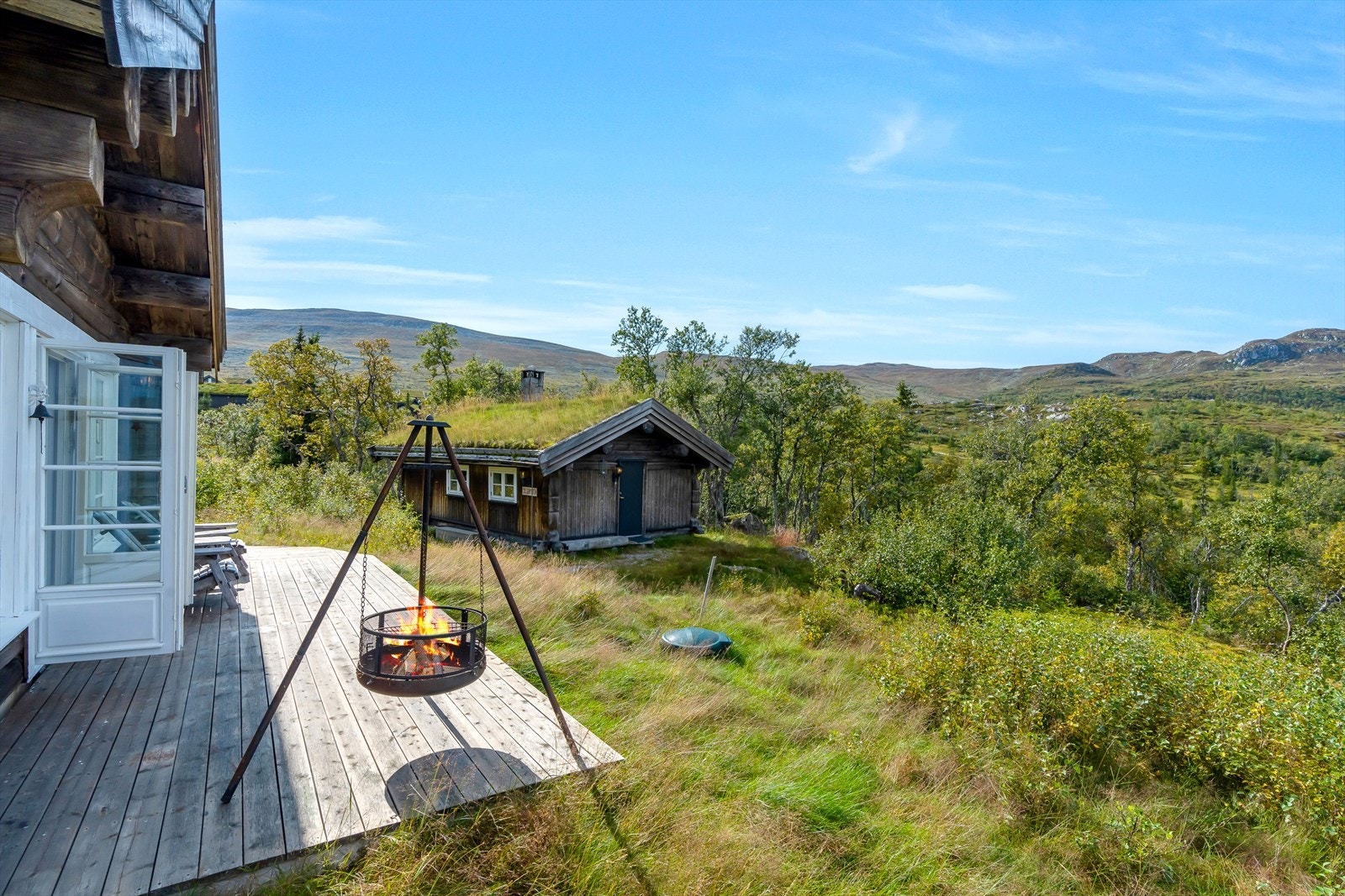Gjestehytte med alle nødvendige fasiliteter. Galleribilde