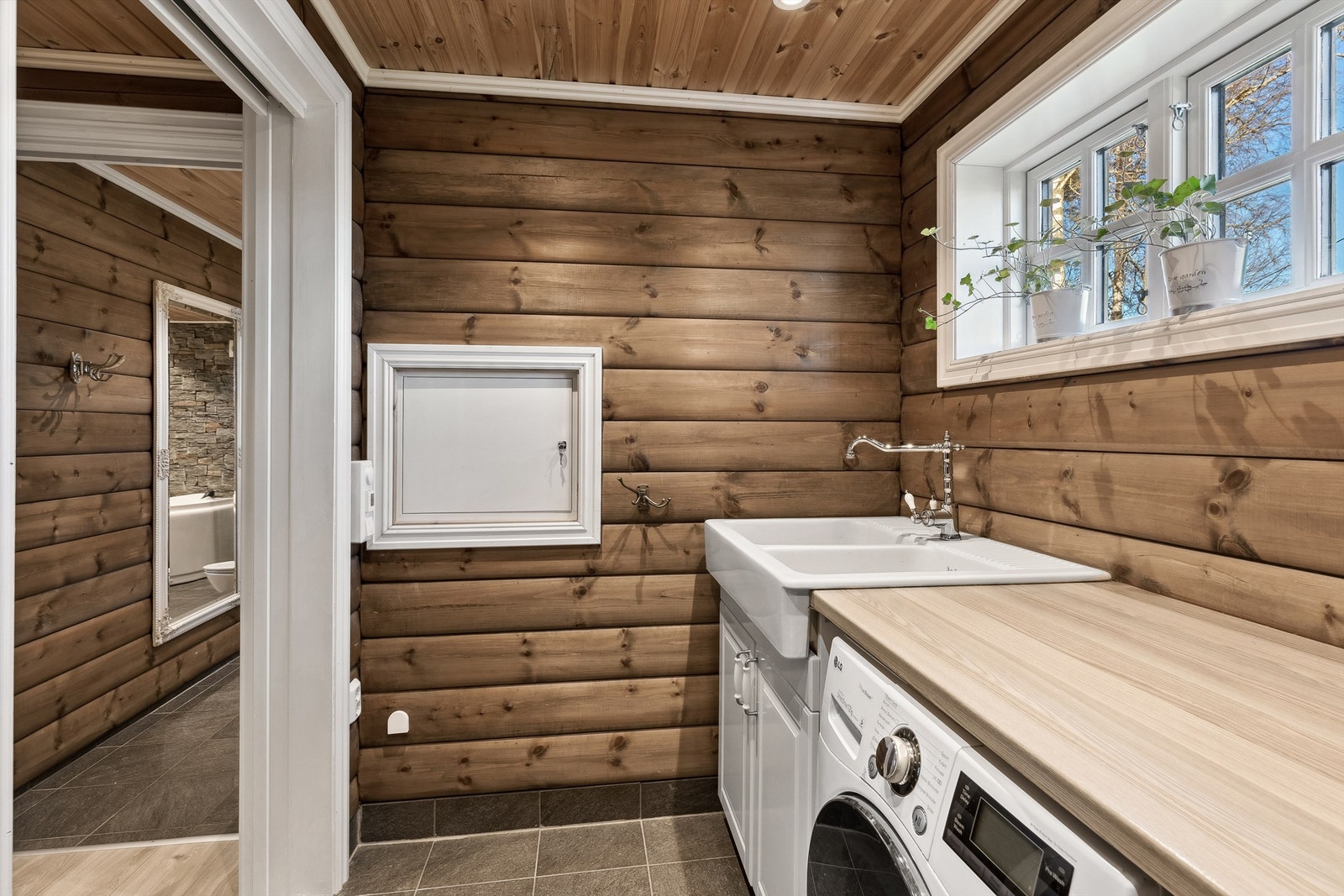 Dette rommet var tidligere bad Galleribilde