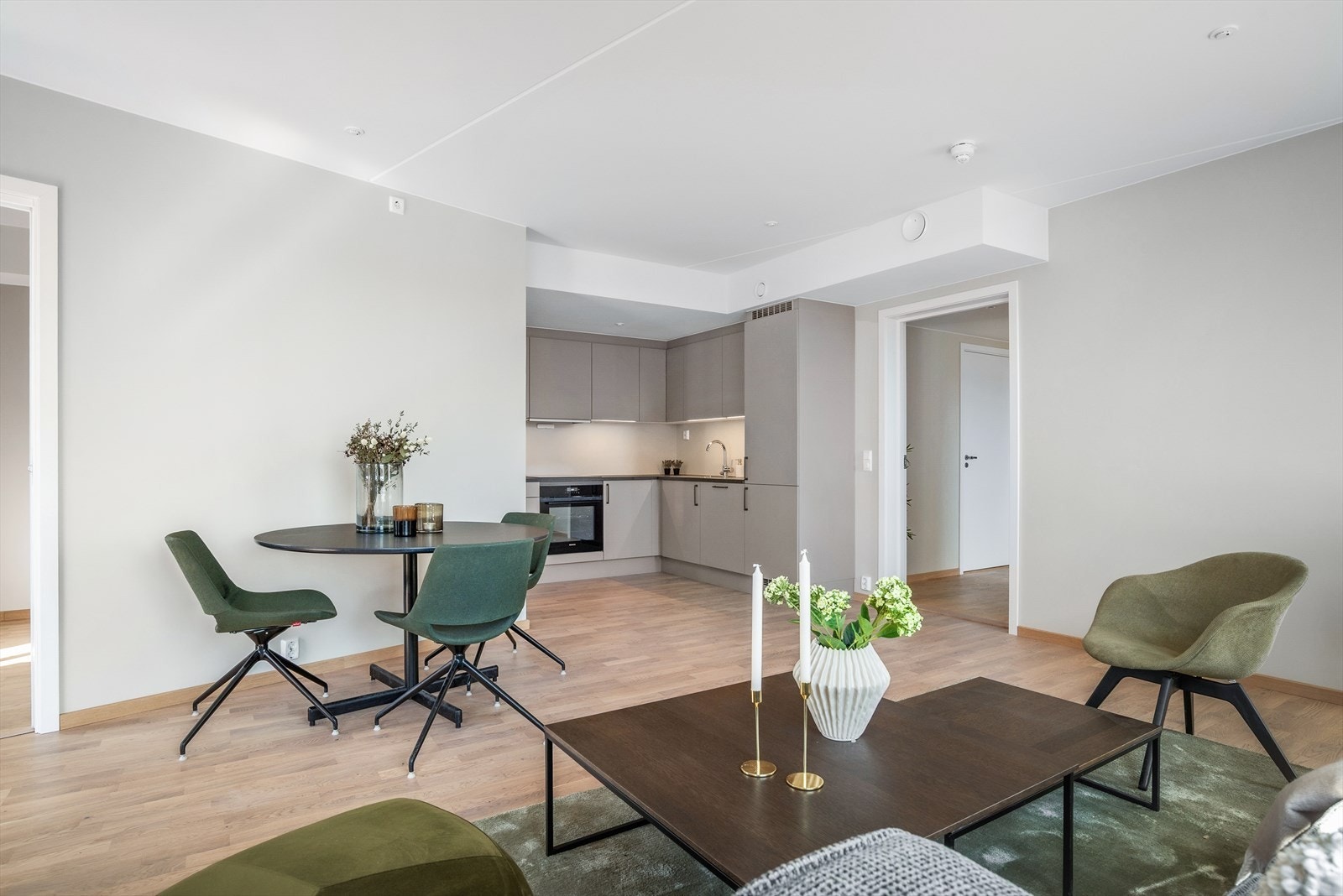 og sofrakrok Galleribilde