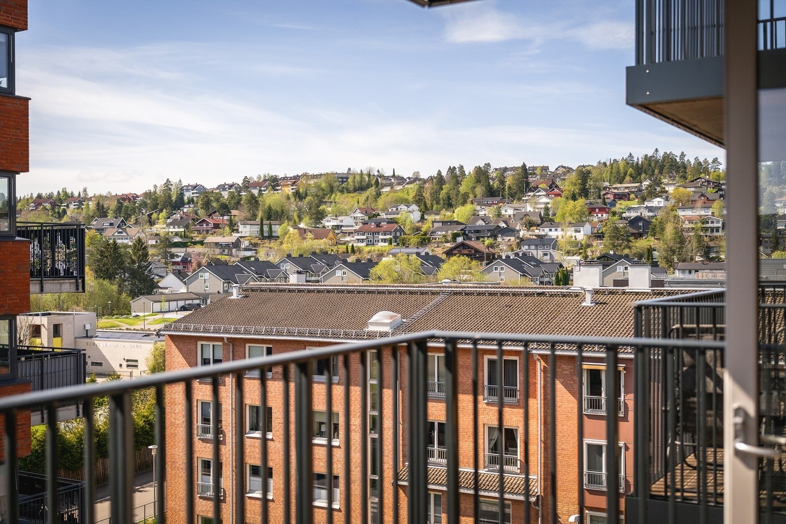 Sydvendt balkong Galleribilde