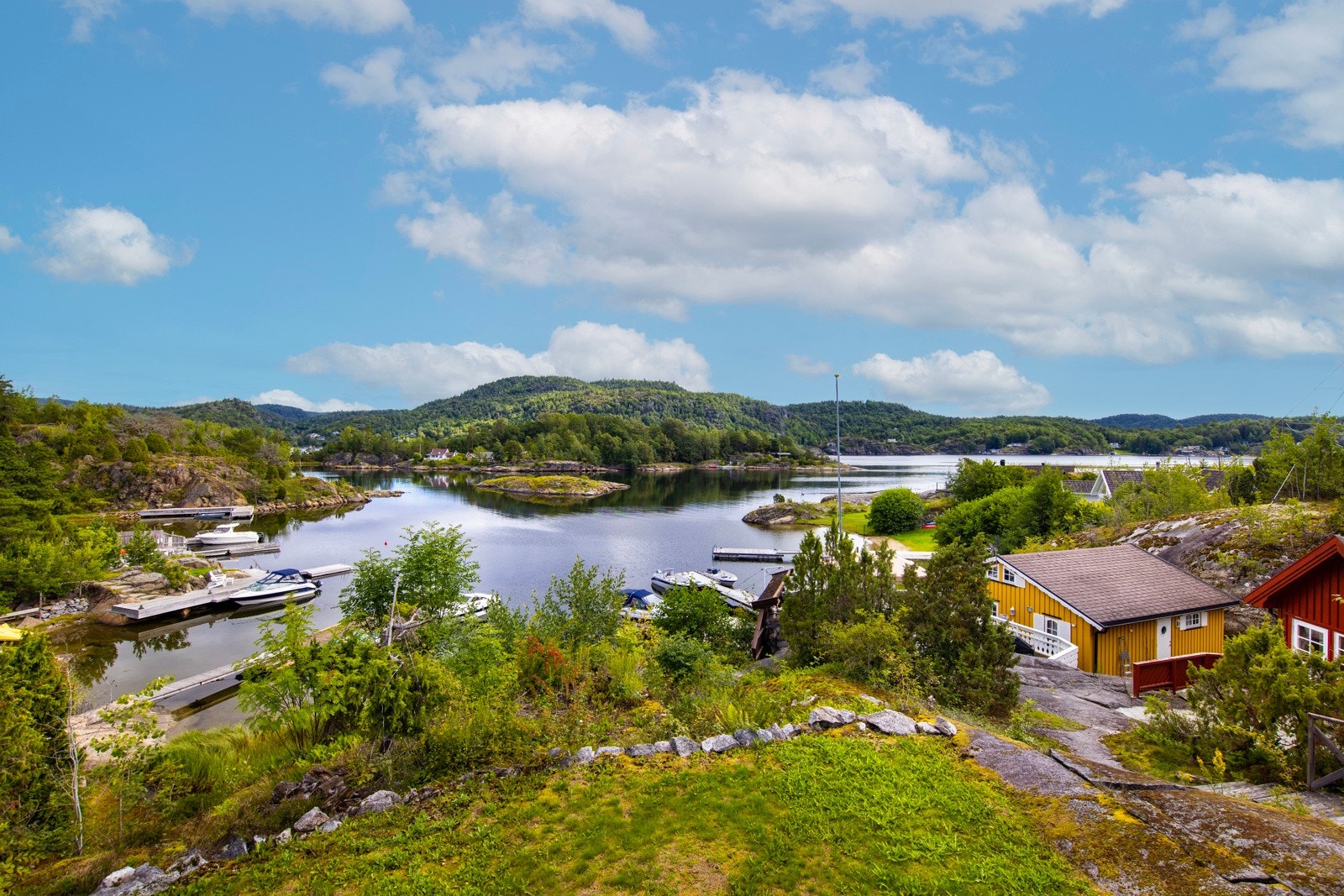 Utsikt fra hytte, Løvøya 4 Galleribilde