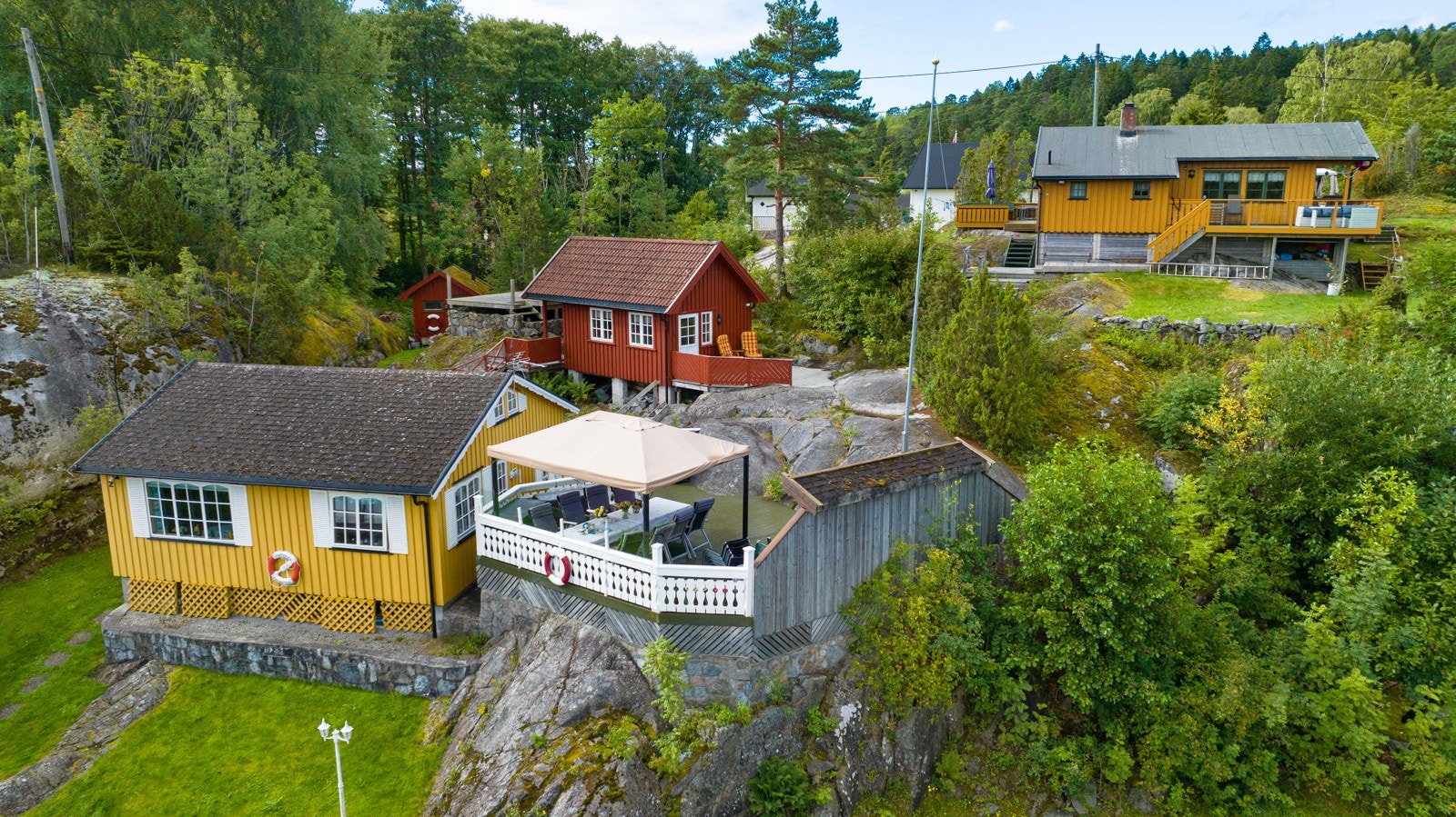 Bygningene på eiendommen Galleribilde