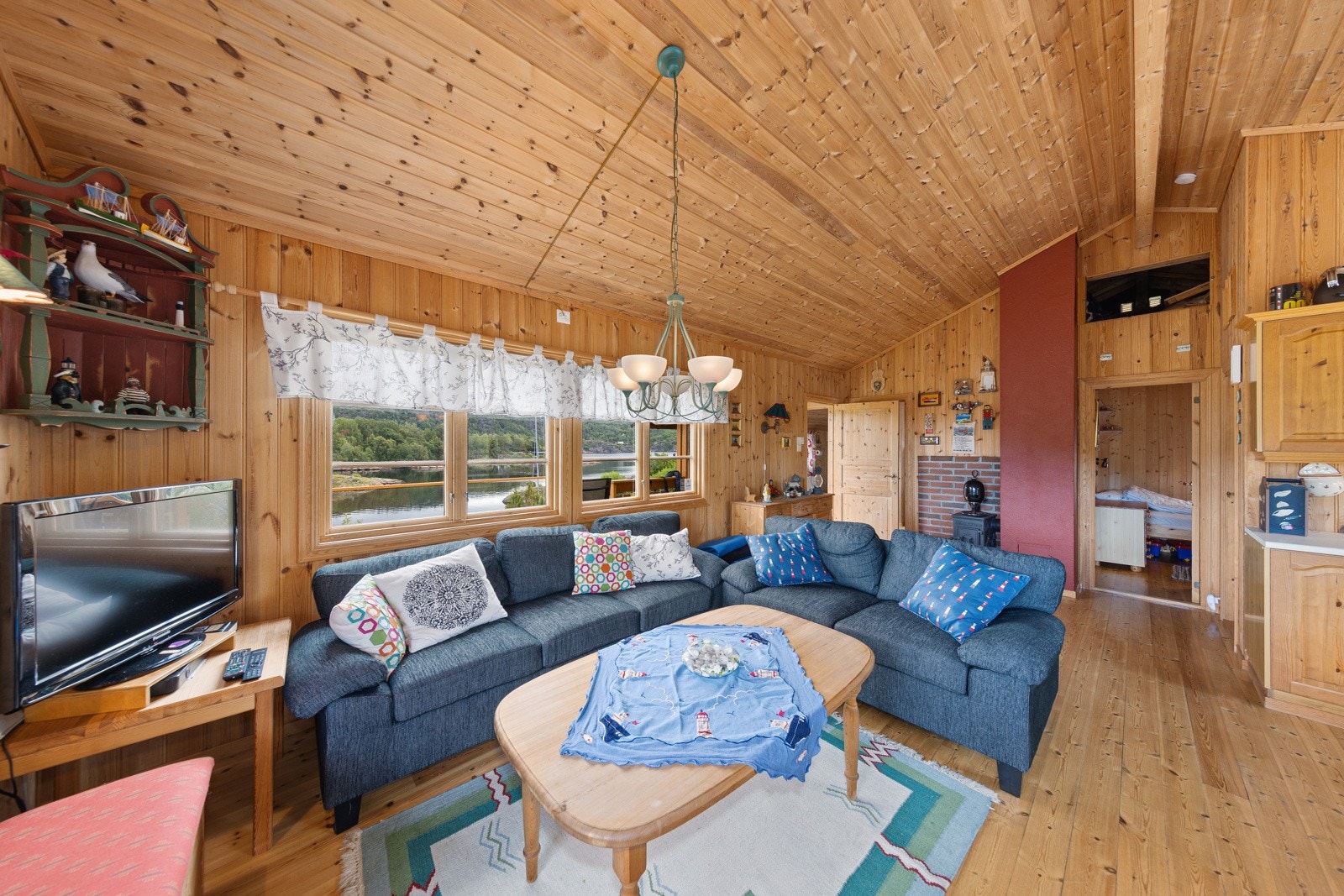 Stue, Løvøya 4 Galleribilde