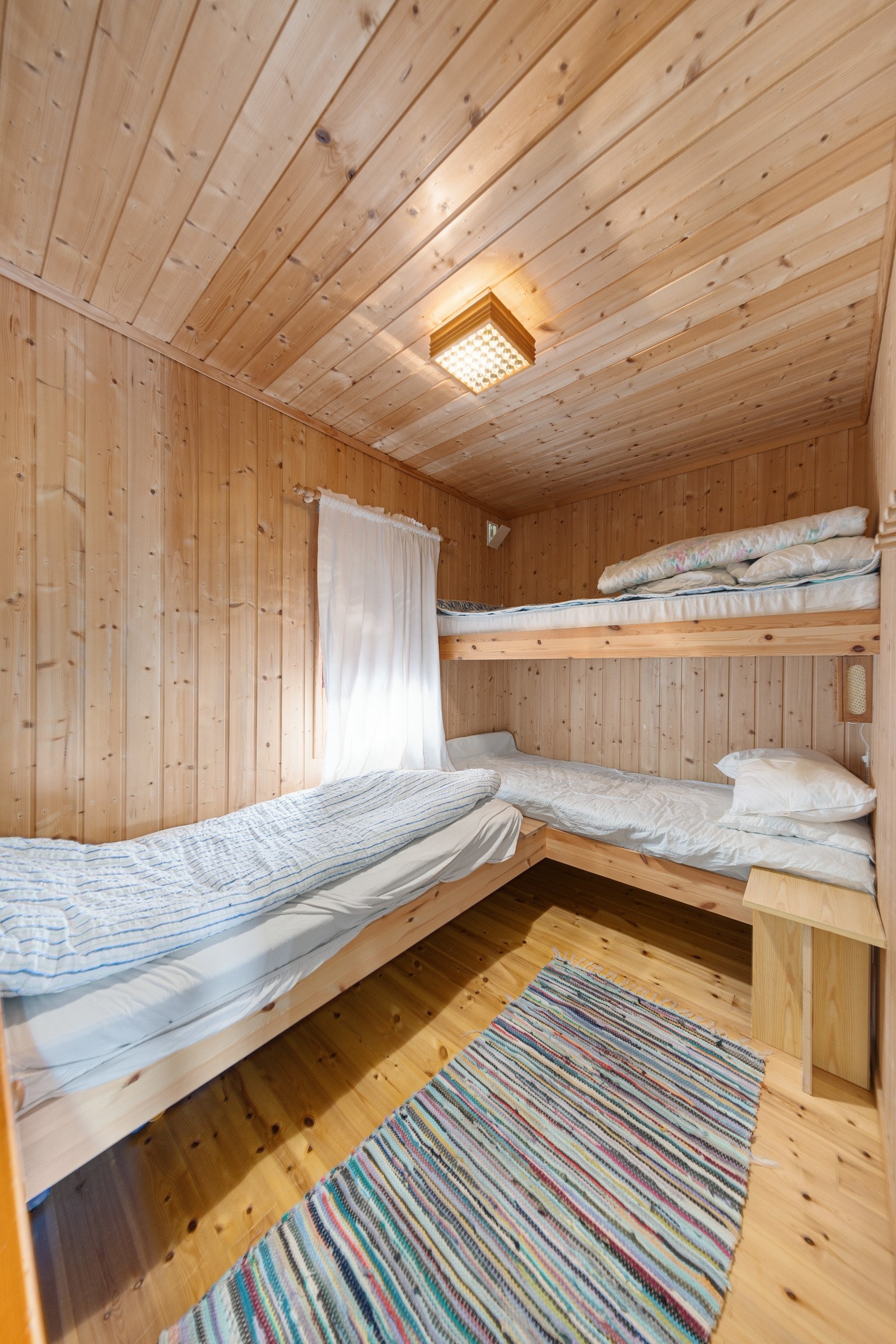 Soverom 2, Løvøya 4 Galleribilde