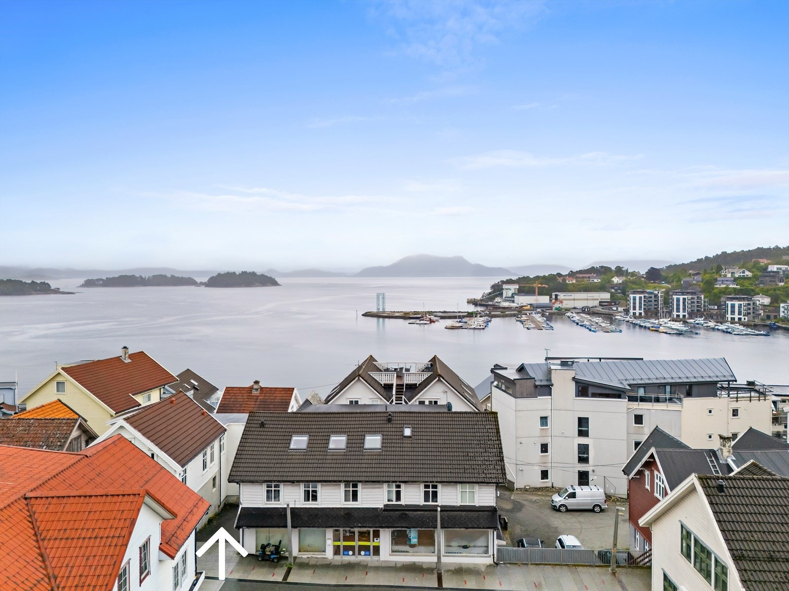Adkomstvei fra Borggata ref pil Galleribilde