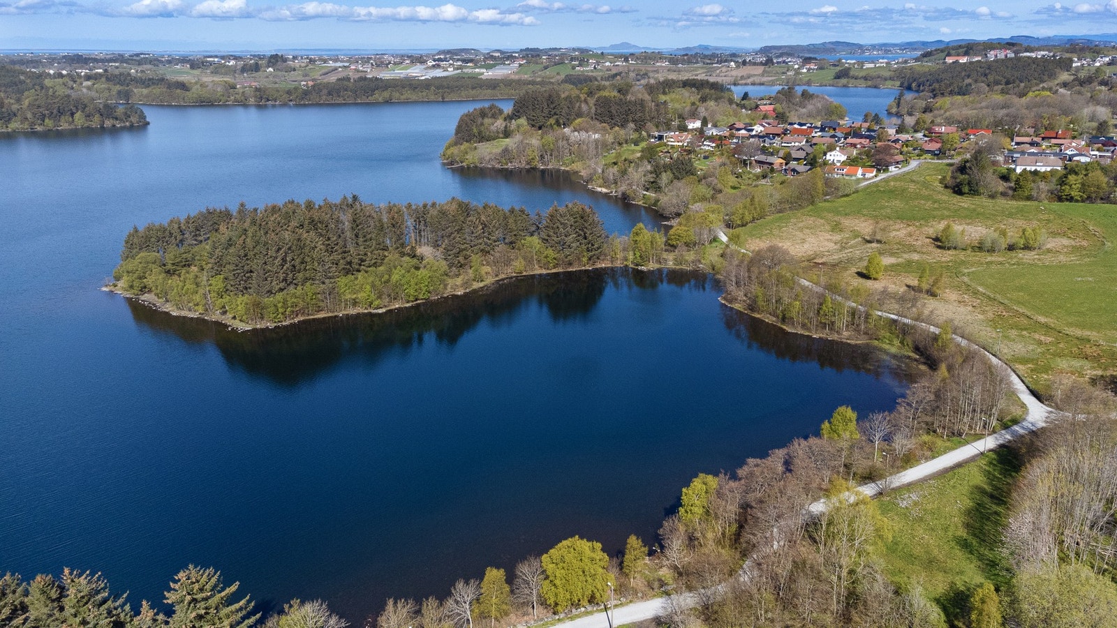 Nærområdet - Stokkavannet ligger like i nærheten. Galleribilde