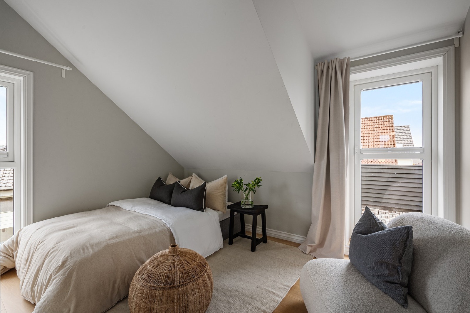 Soverom 3 har utgang til balkong. Galleribilde