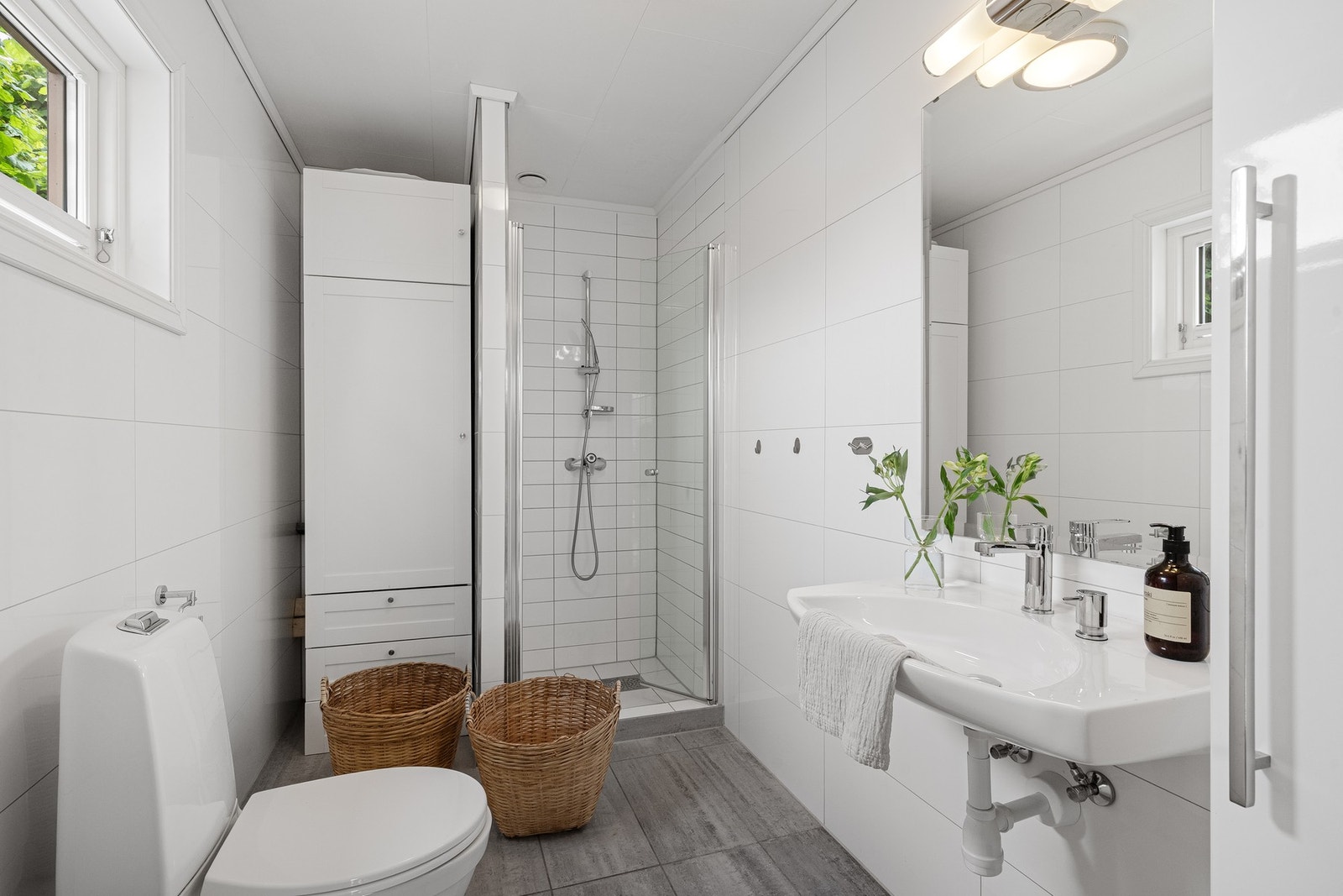 Bad 1. etasje. Galleribilde