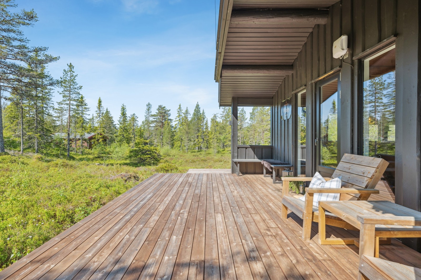 God plass til utvendig møblement på terrassen. Galleribilde
