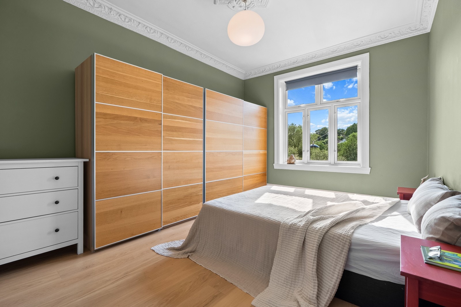 Rommene har godt med lys og gode muligheter for lufting. Galleribilde