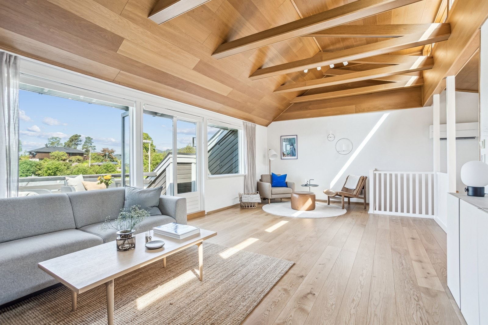 Hjertelig velkommen til Lillehatten 402. Galleribilde