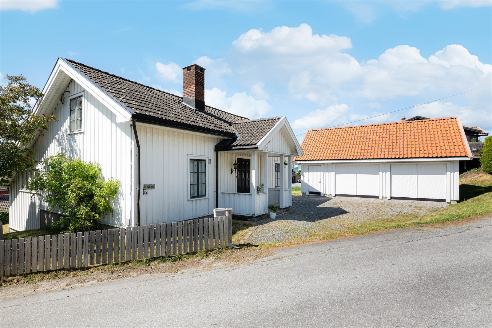 Ilen - rett ved Borgestad og Bølehøgda i Skien. Galleribilde