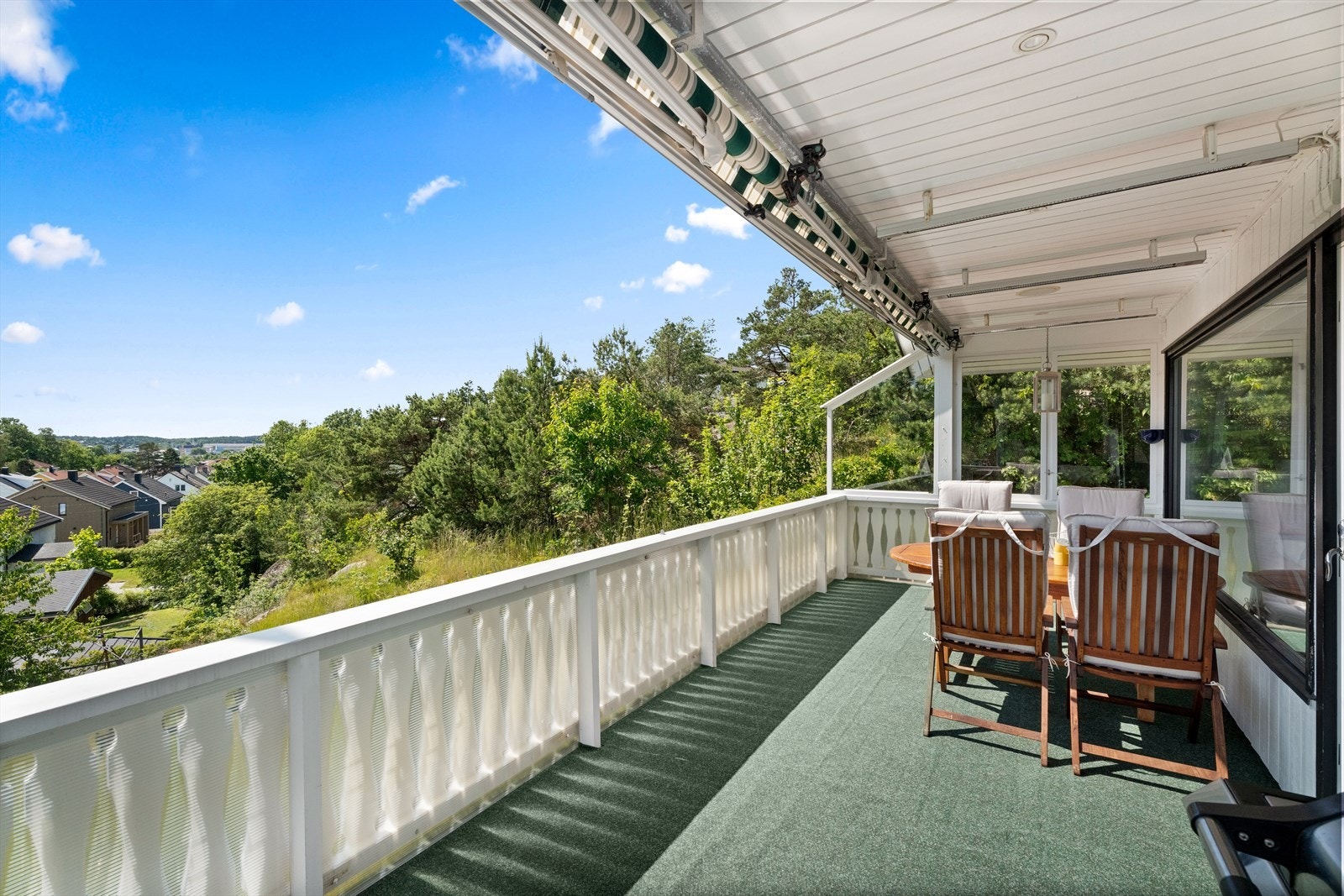 Terrassen har et areal på ca. 18 kvm. Galleribilde