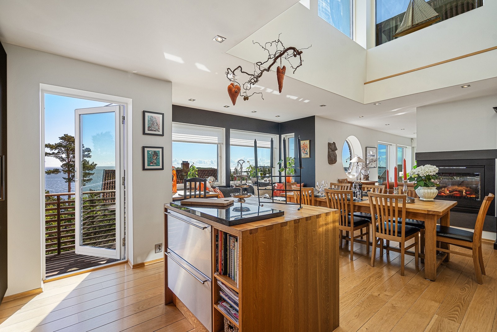 Praktisk arbeidsøy - en ideell plass for baking og kokkellering Galleribilde