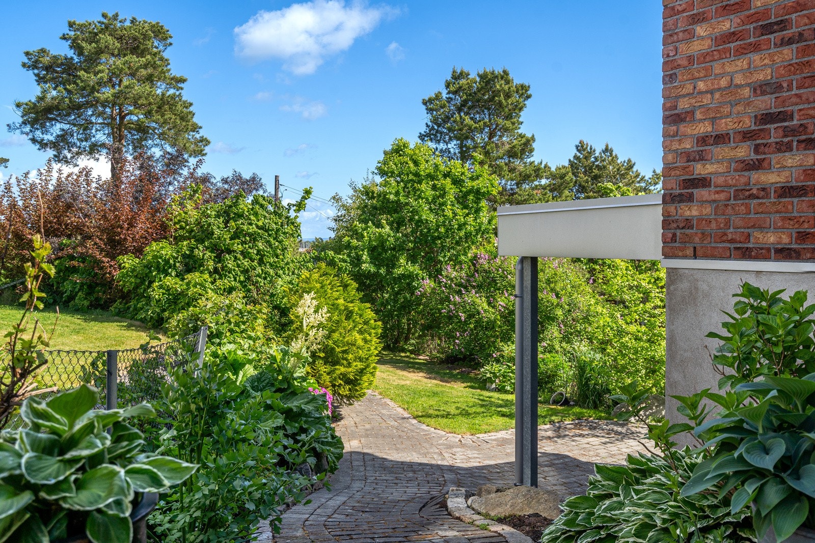 71uteomrade Galleribilde