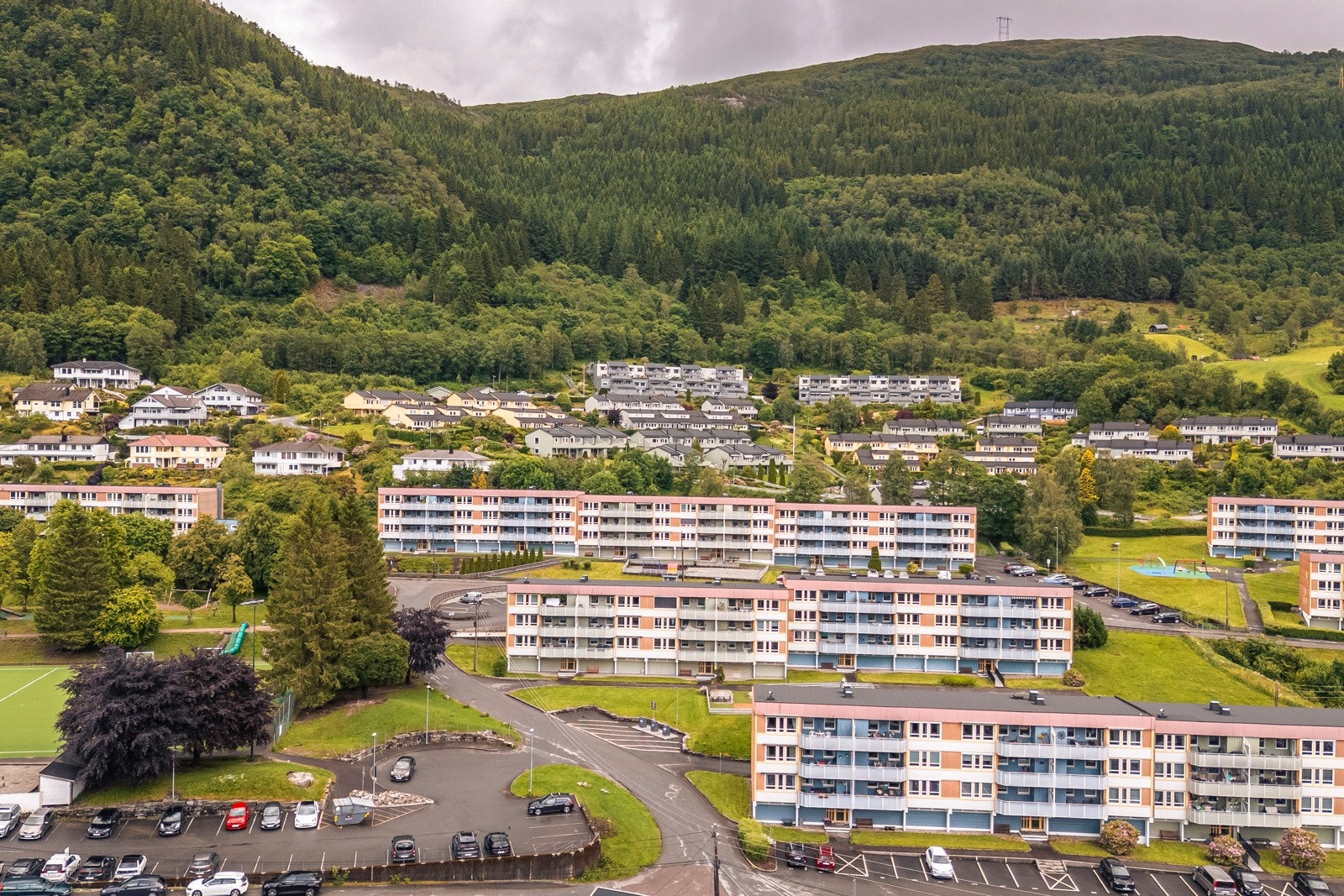 Det mange turmuligheter - bla. Arnanipa, Rambergsveien og Storelva. Galleribilde