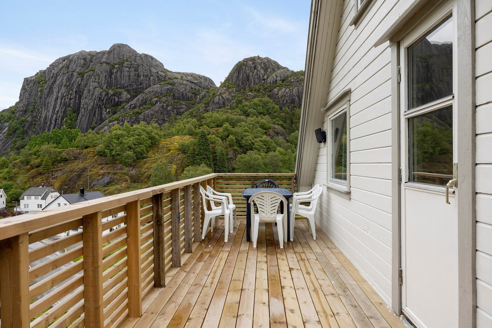 Fin balkong. Galleribilde