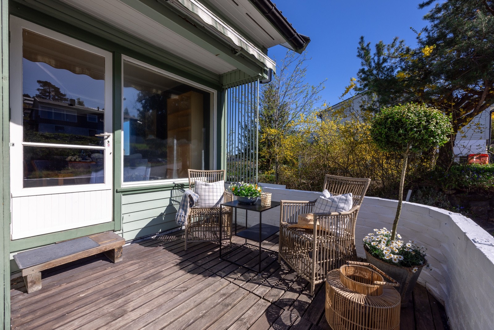 Solrik terrasse Galleribilde