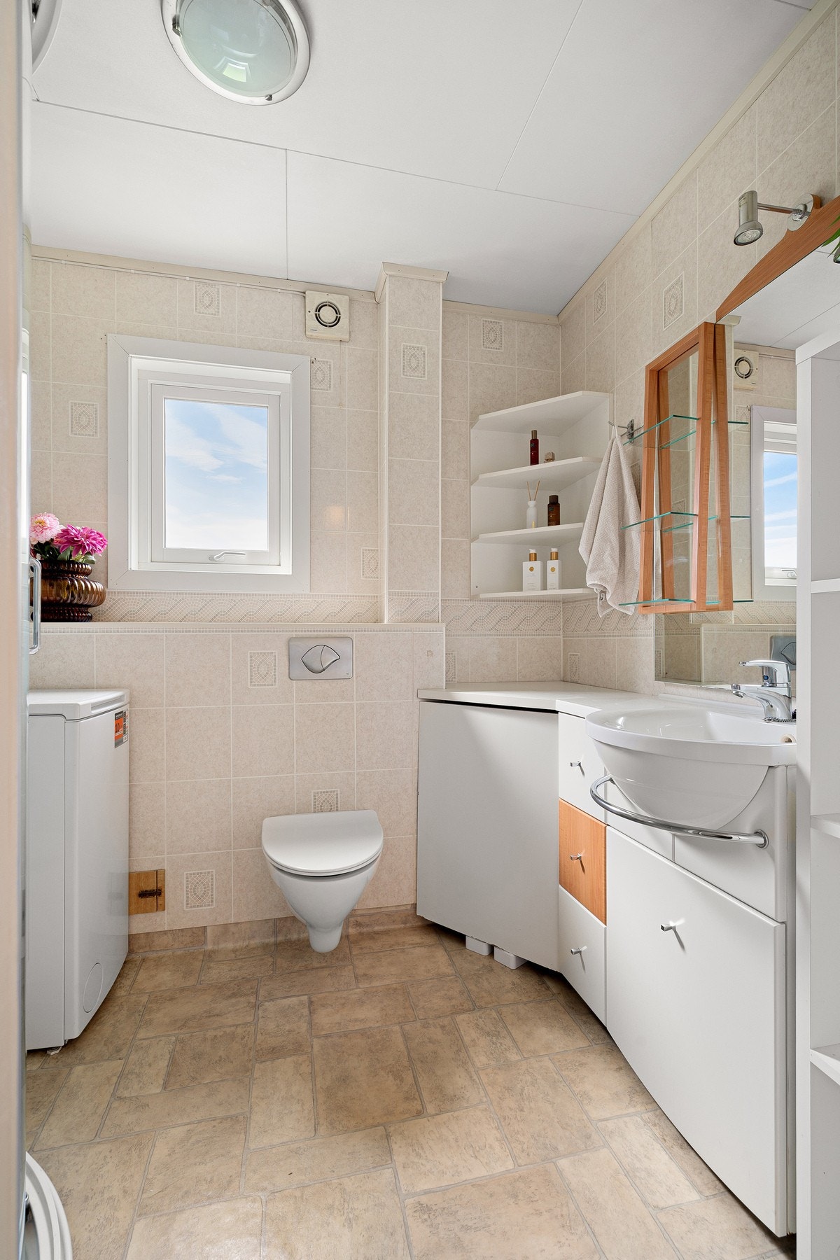 På badet har du alt du trenger Galleribilde