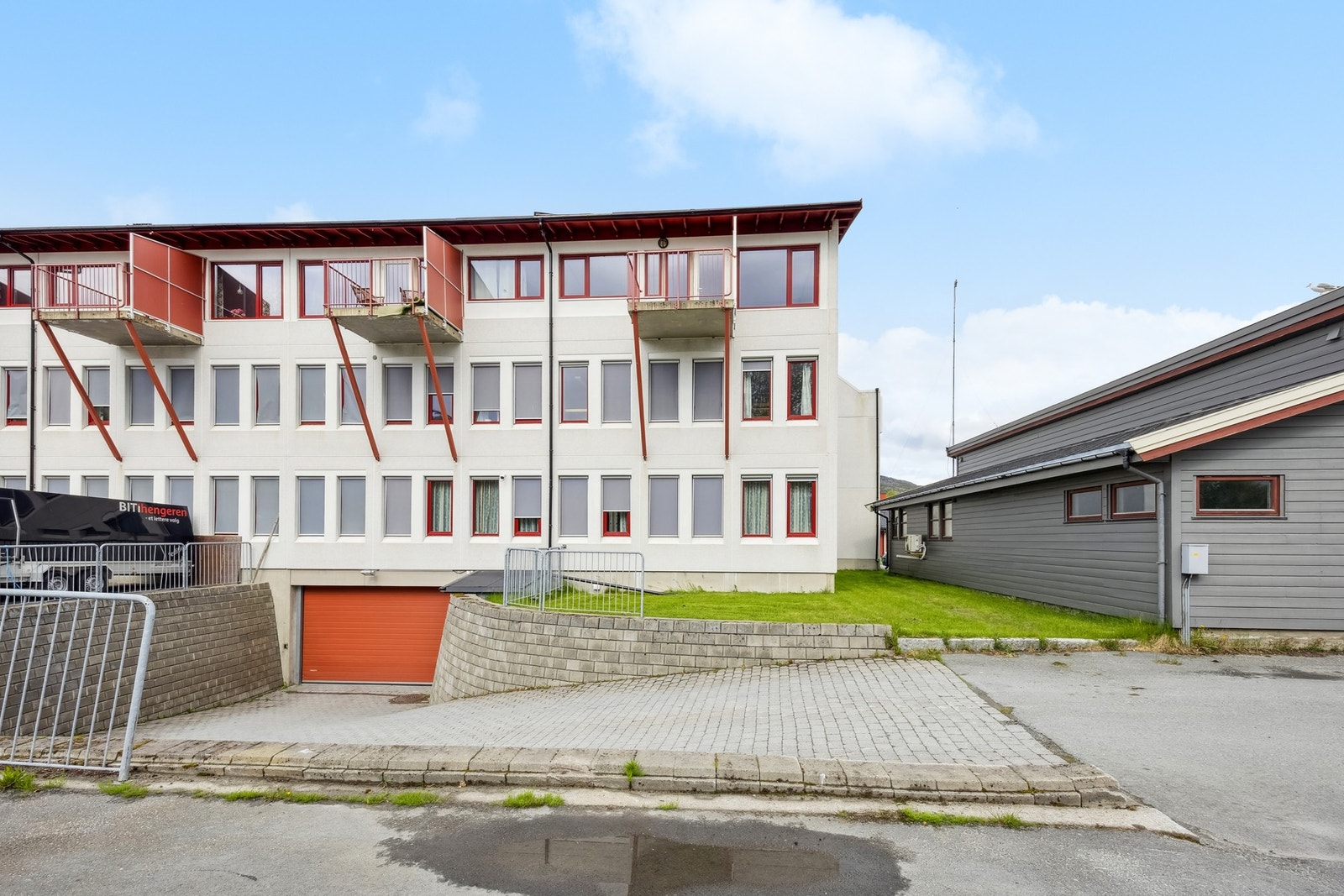 Ute Galleribilde