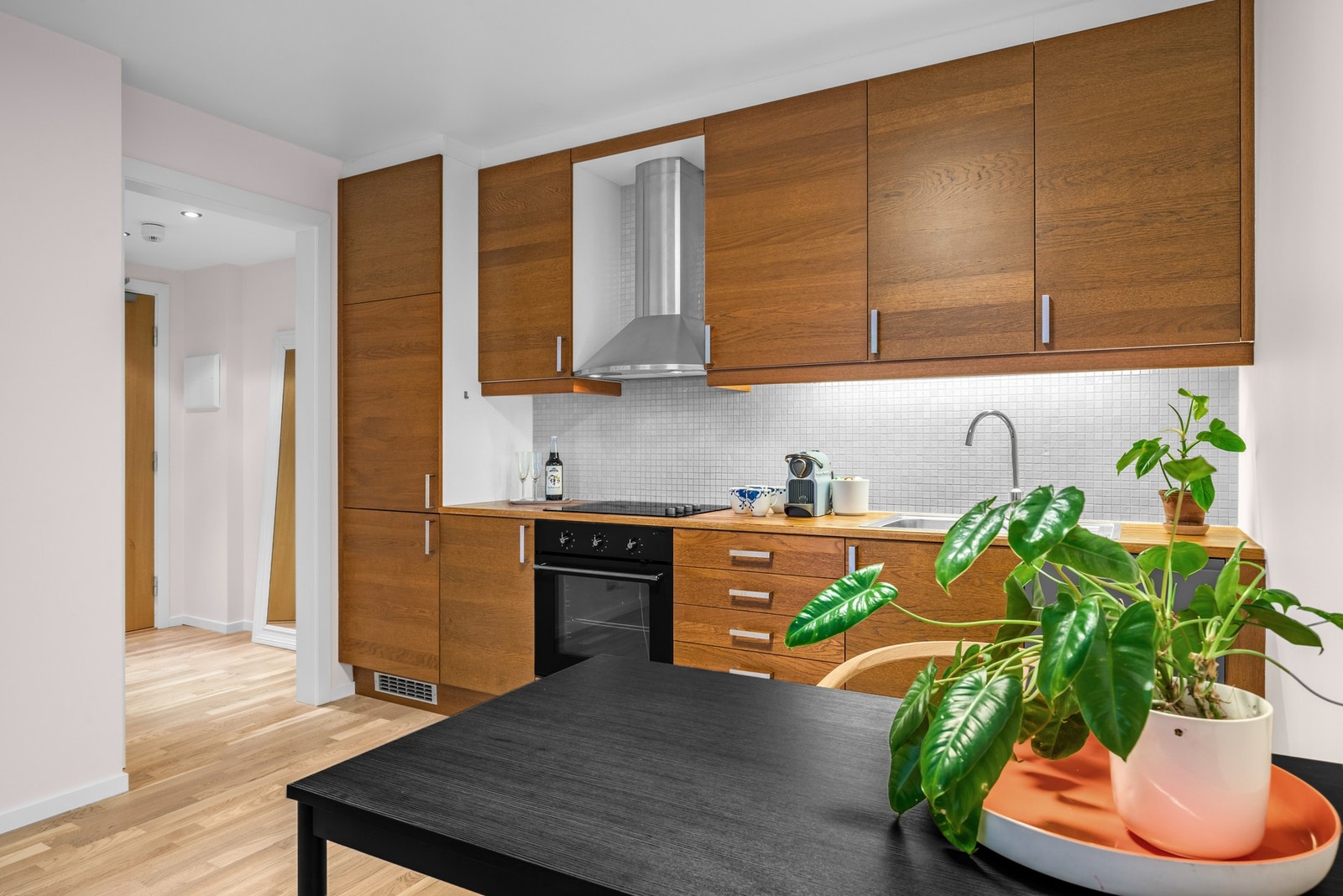 Mekanisk avtrekk for effektiv ventilasjon. Galleribilde