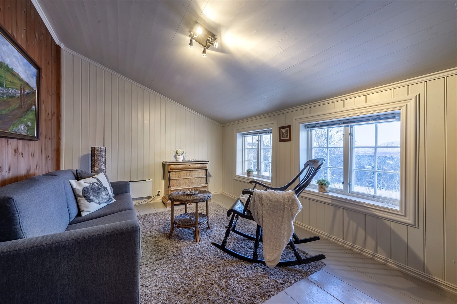 Etasjens største soverom ligger mot sør og er hele 14,5 m² Galleribilde