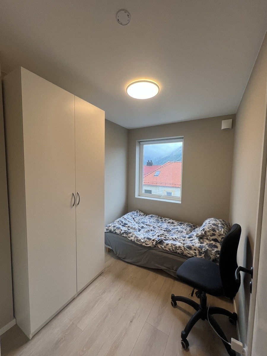 Soverom 2 (7500kr/mnd) Galleribilde