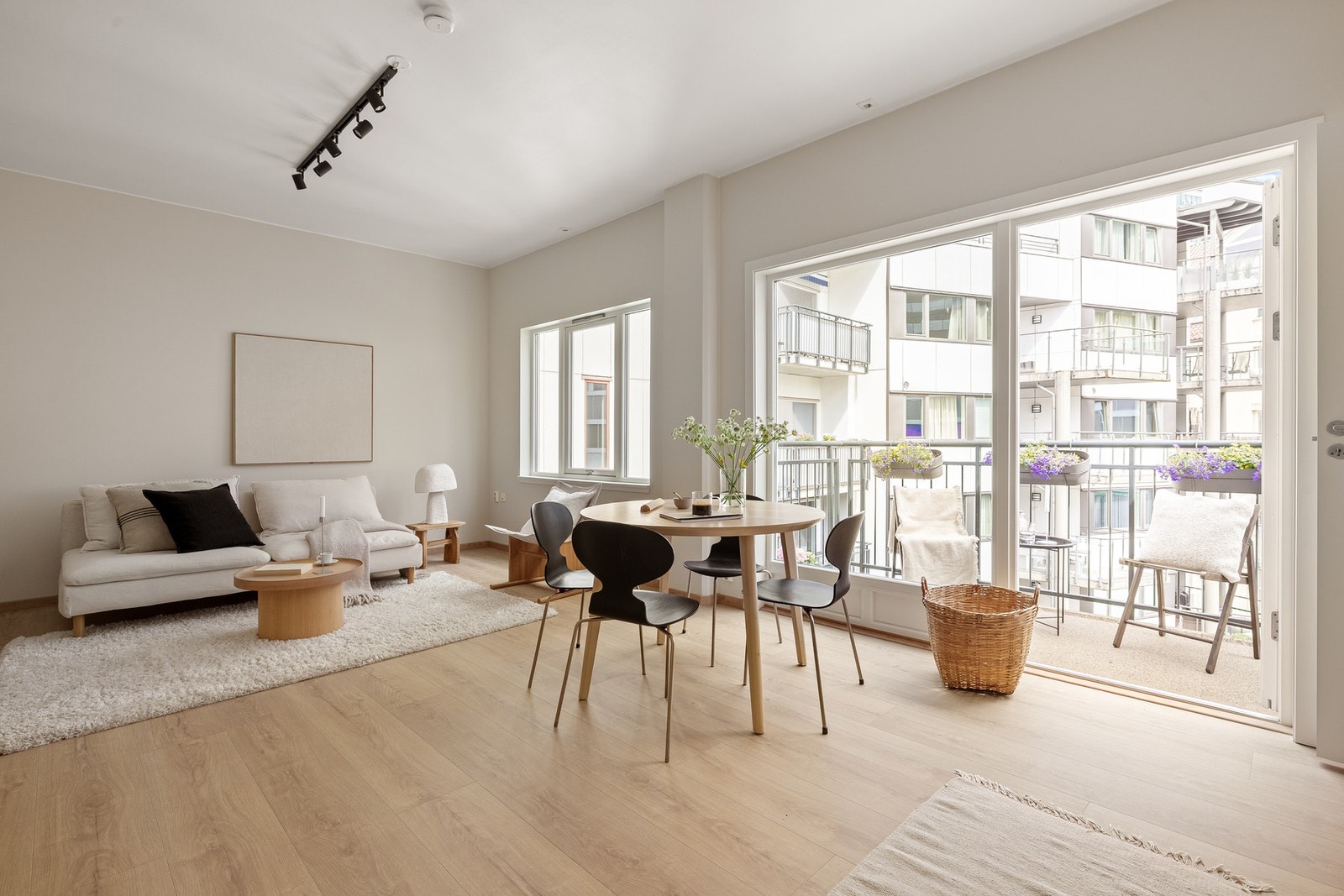 Hans Tanks gate 8 av EIE Eiendomsmegling, ved Daniel Rye og Marita Hermansen. Galleribilde