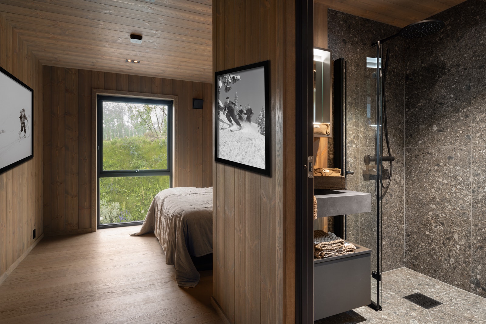 Illustrasjonsfoto, Sjemmedalhytta Galleribilde