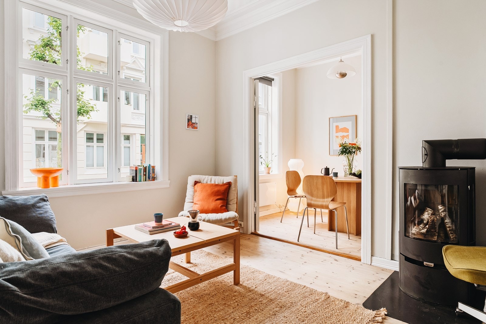 W Eiendomsmegling Bergen Sentrum ved Christina Erstad og Benjamin Bødtker har gleden av å presentere Hans Hauges gate 26. Galleribilde