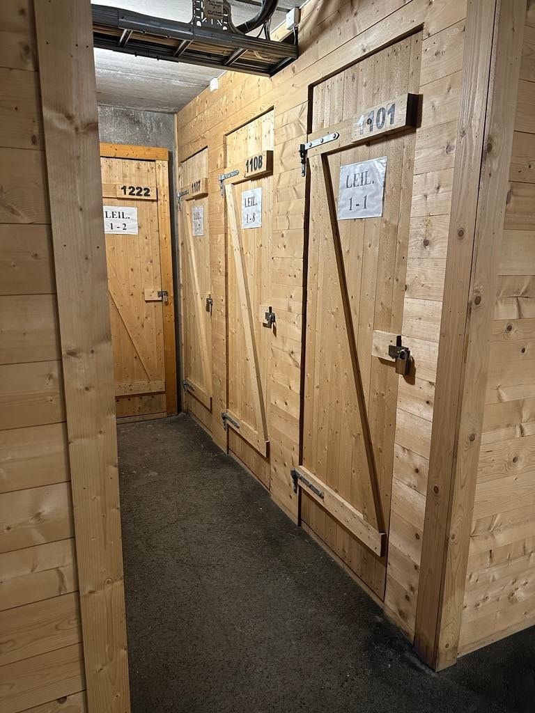 Bod i kjeller. Galleribilde