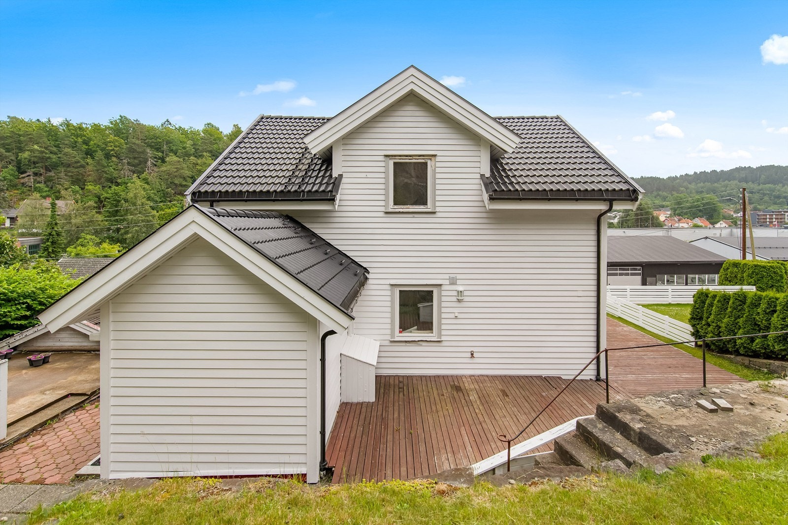 Baksiden av huset Galleribilde