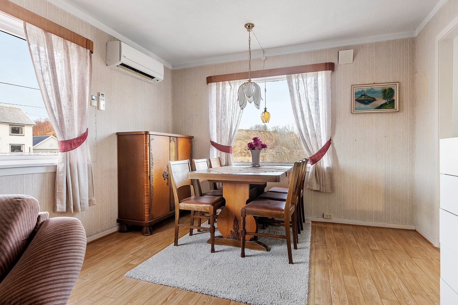 Plass til spisestue i stuen - 1.etg. Galleribilde