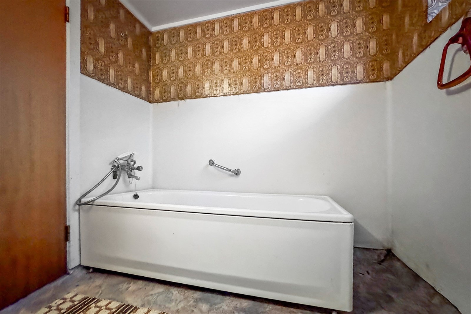 Bad i kjeller Galleribilde