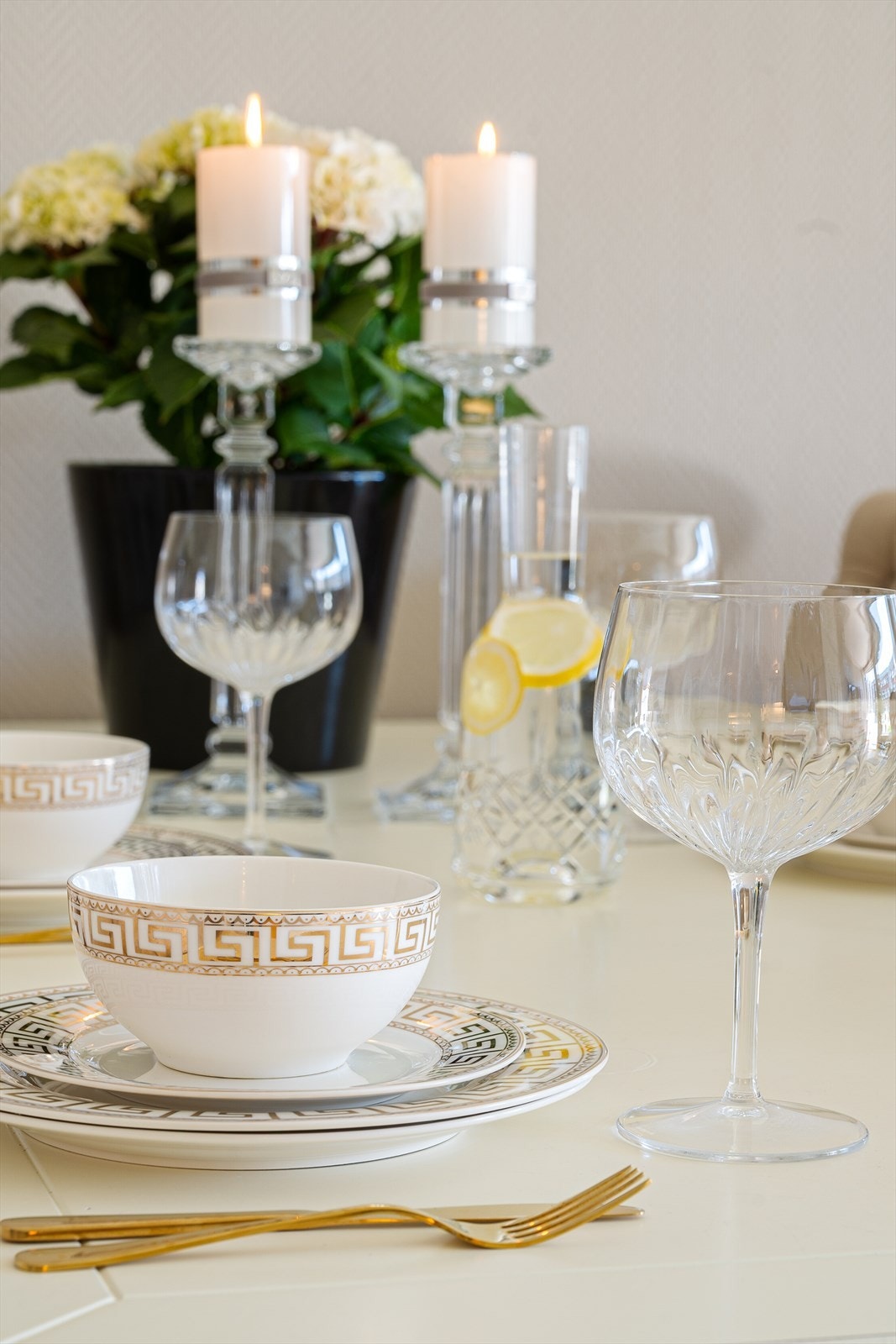 Spisestuedetalje. Galleribilde