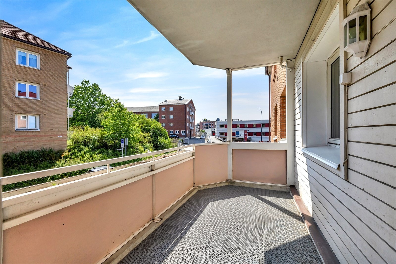 Hyggelig balkong på 7 m² Galleribilde