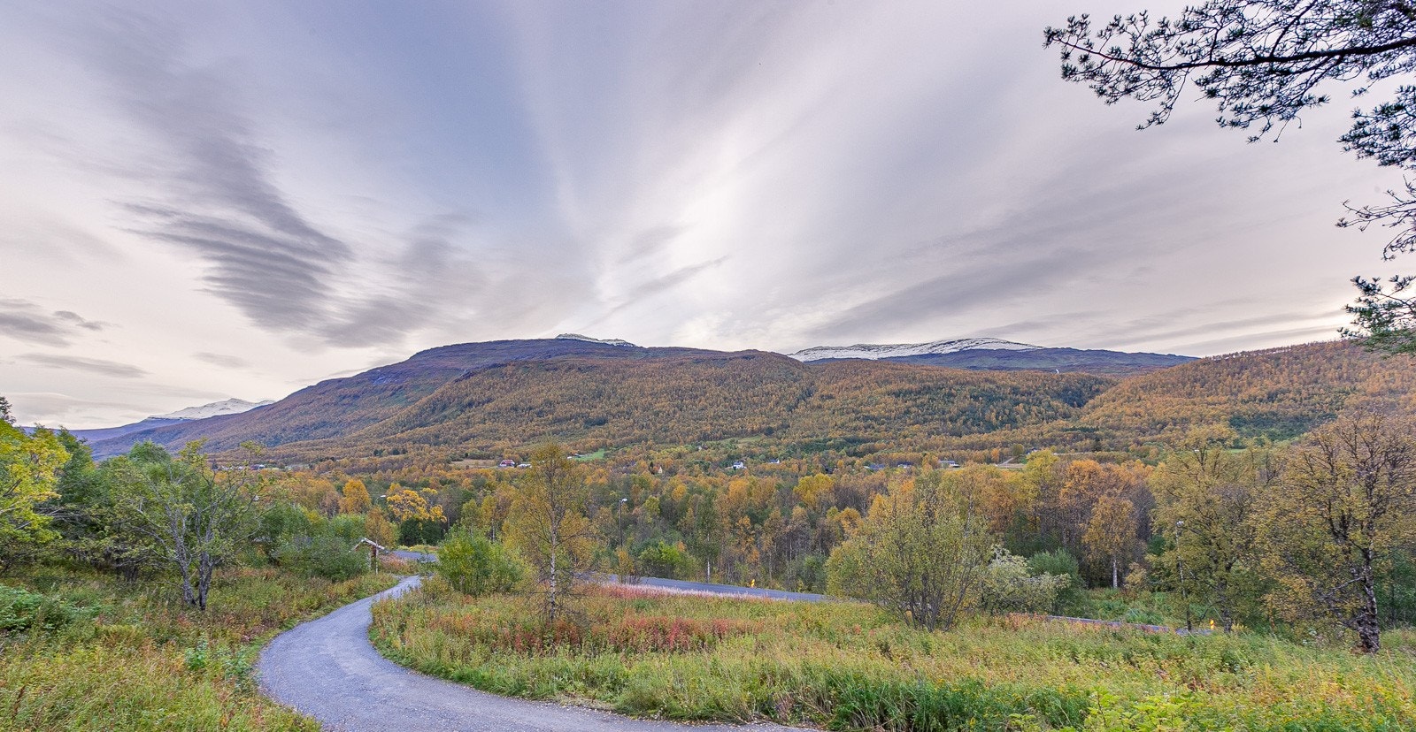 Fra boligen er det flott utsikt. Galleribilde