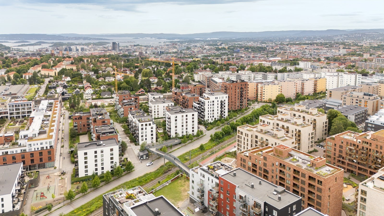De siste årene har Løren blitt et svært attraktivt sted å bo, med en god blanding av beboere i alle aldre. Galleribilde