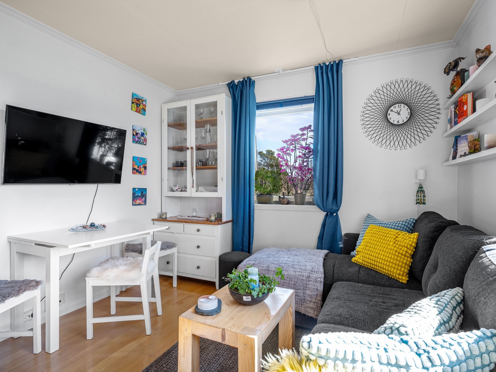 Lys og fin stue Galleribilde