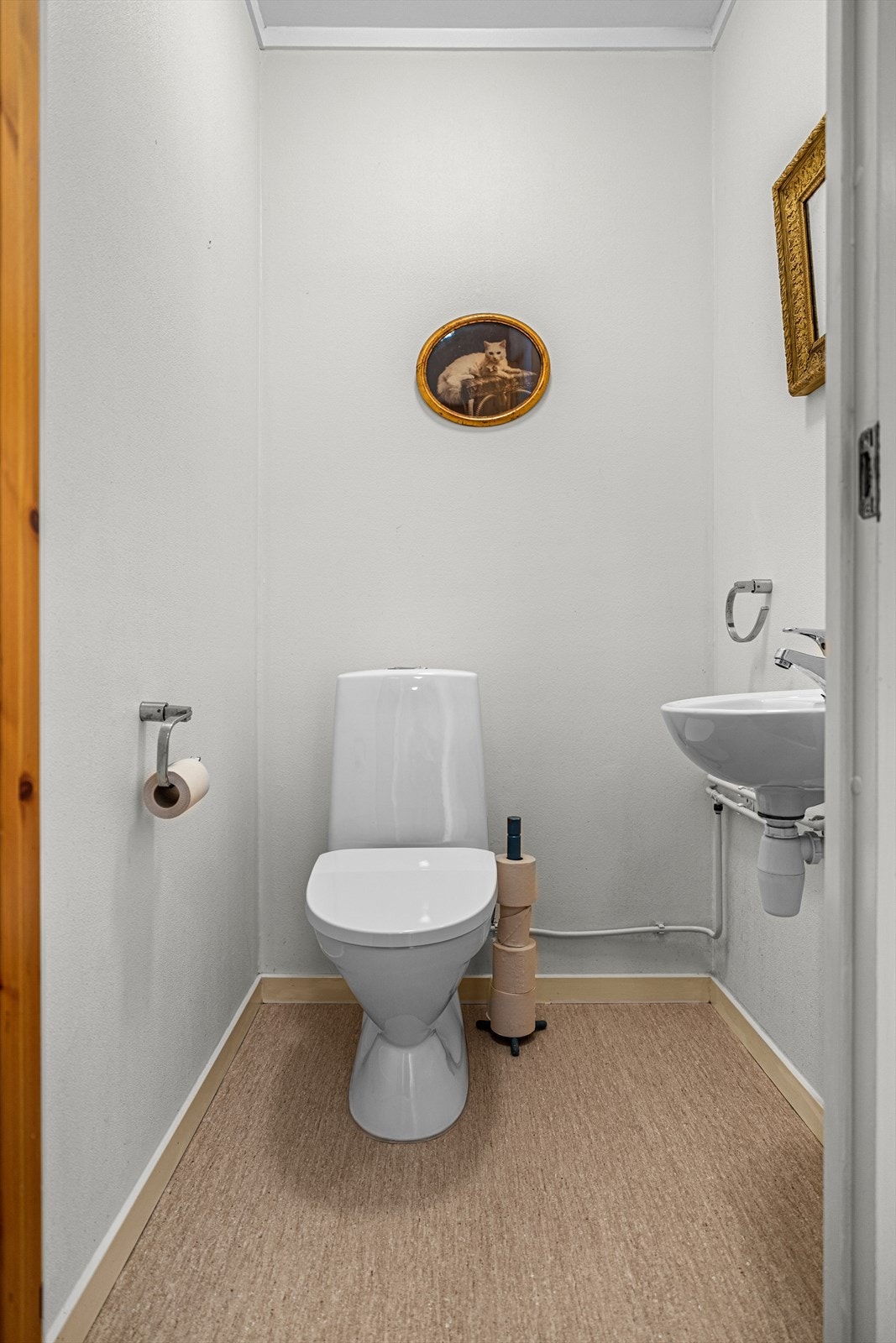 Toalett Galleribilde