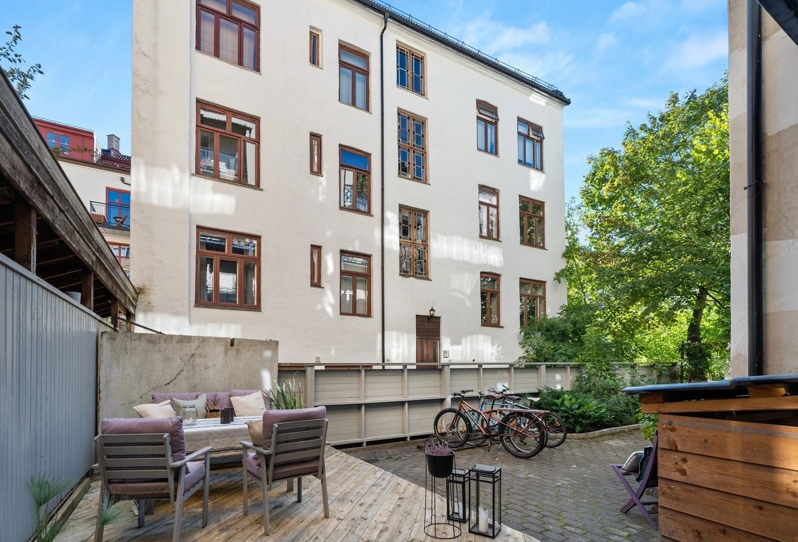 Sameiet består av 8 seksjoner. Galleribilde