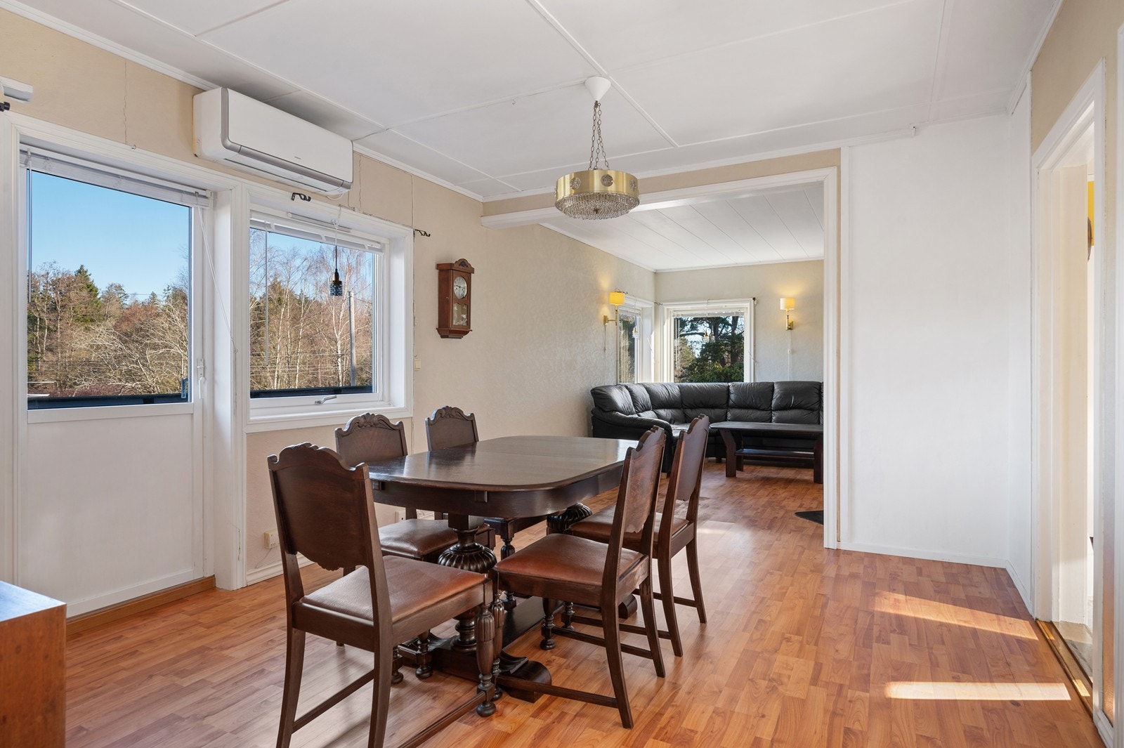 Varmepumpe installert i spisestuen Galleribilde