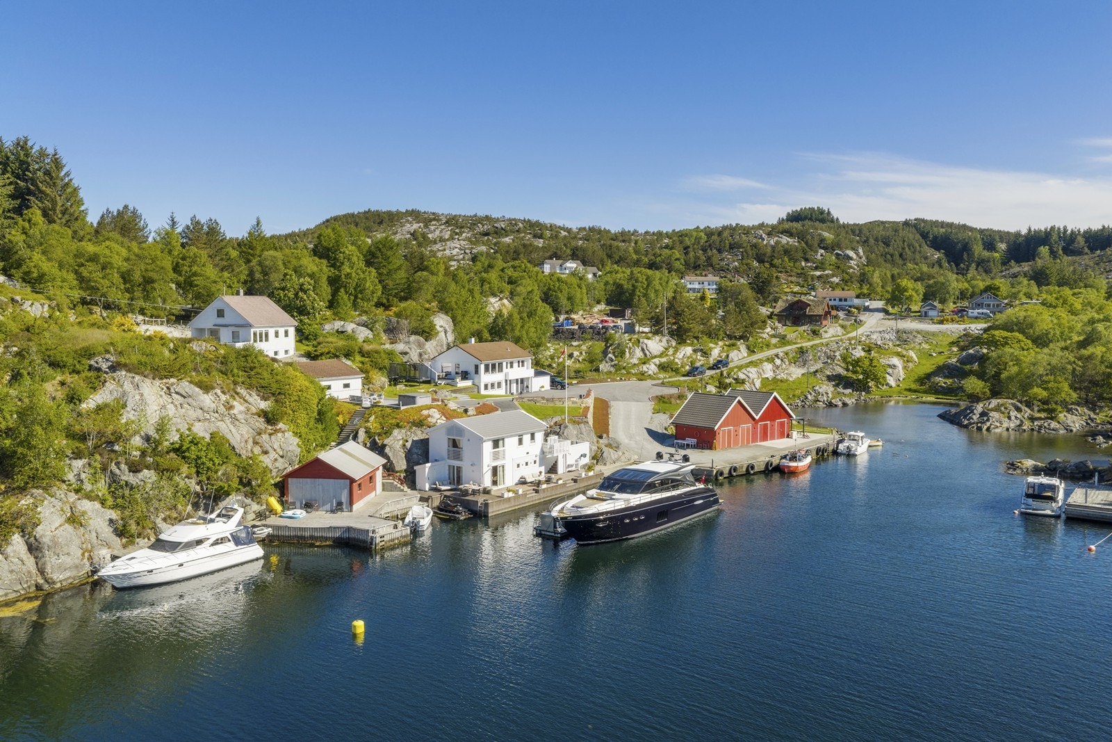 Idyllisk beliggenhet i Navarsvågen Galleribilde