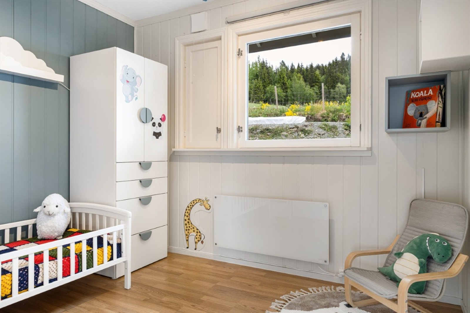 Soverom 2 egner seg utmerket som barnerom eller hjemmekontor. Galleribilde