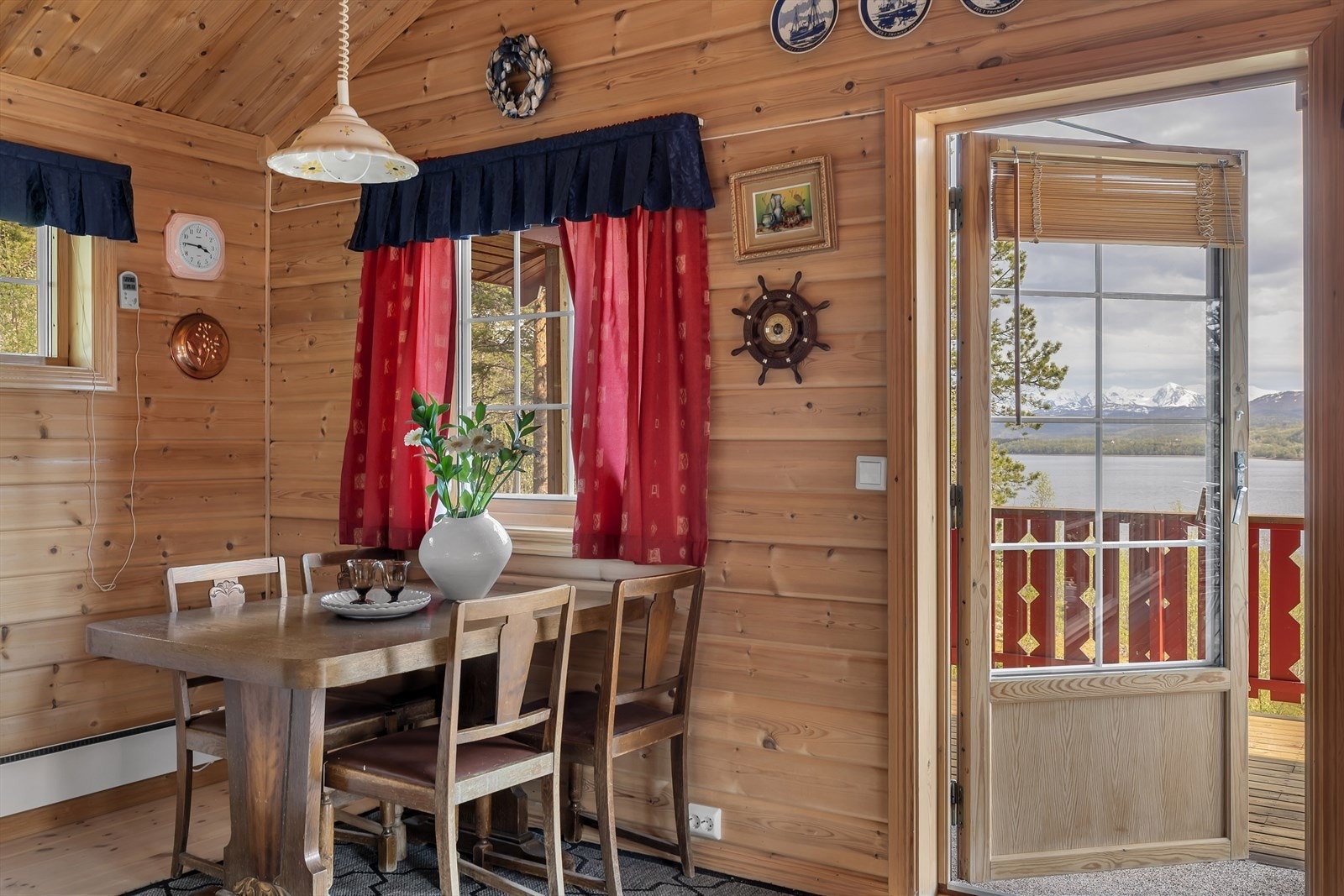 Utgang til terrasse Galleribilde