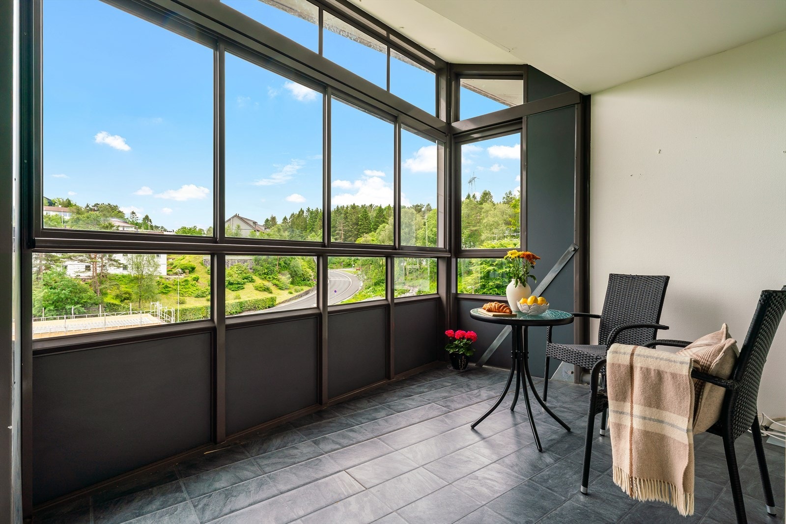 - En svært innbydende toppleilighet i et populært og veldrevet borettslag i Bergen Vest - Galleribilde