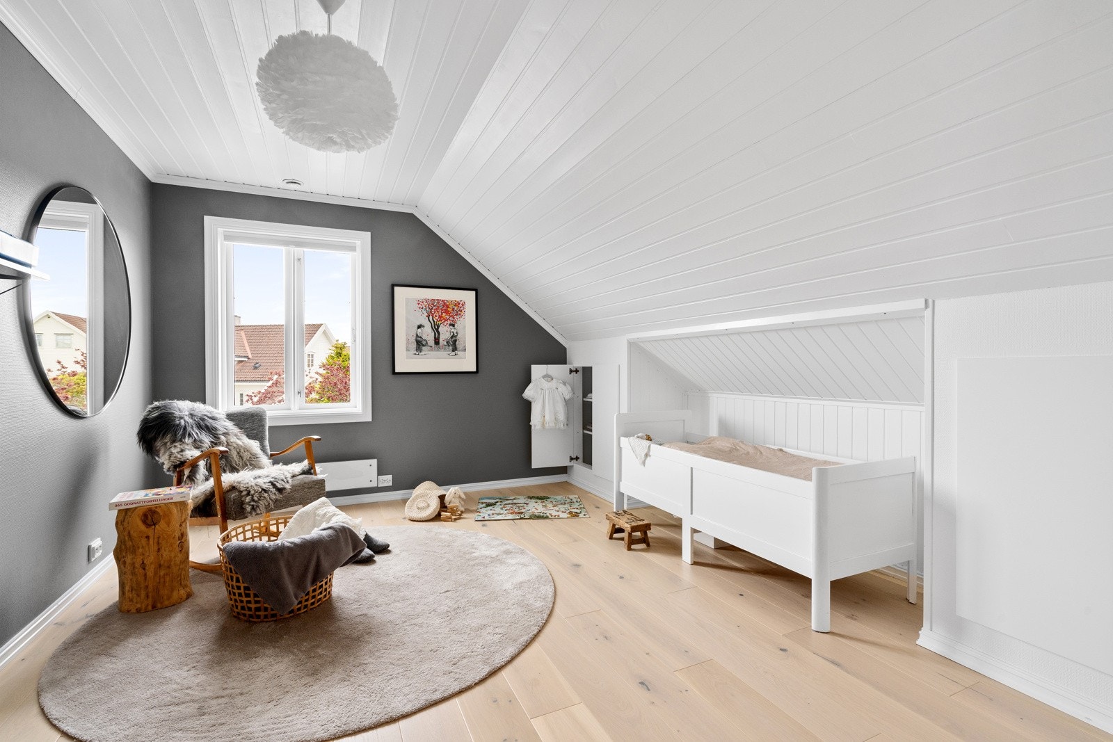 Soverom 2, egner seg ypperlig som barnerom, kontor eller gjesterom. Galleribilde