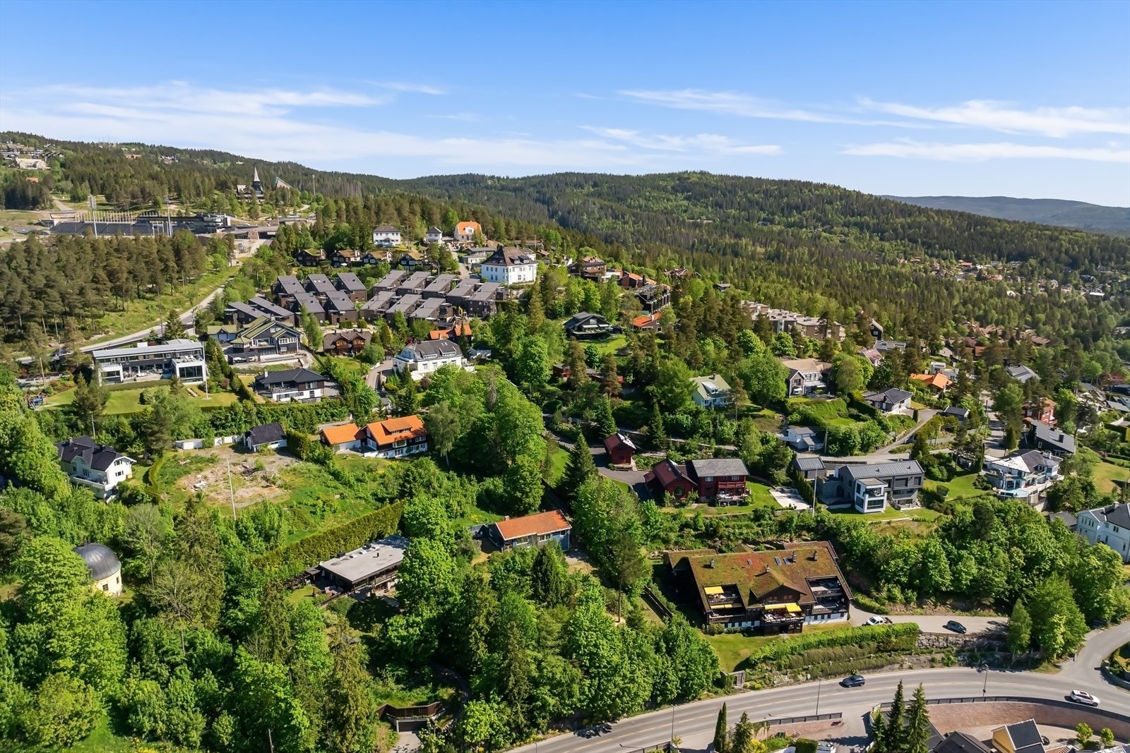 Attraktiv beliggenhet ved Holmenkollen Galleribilde