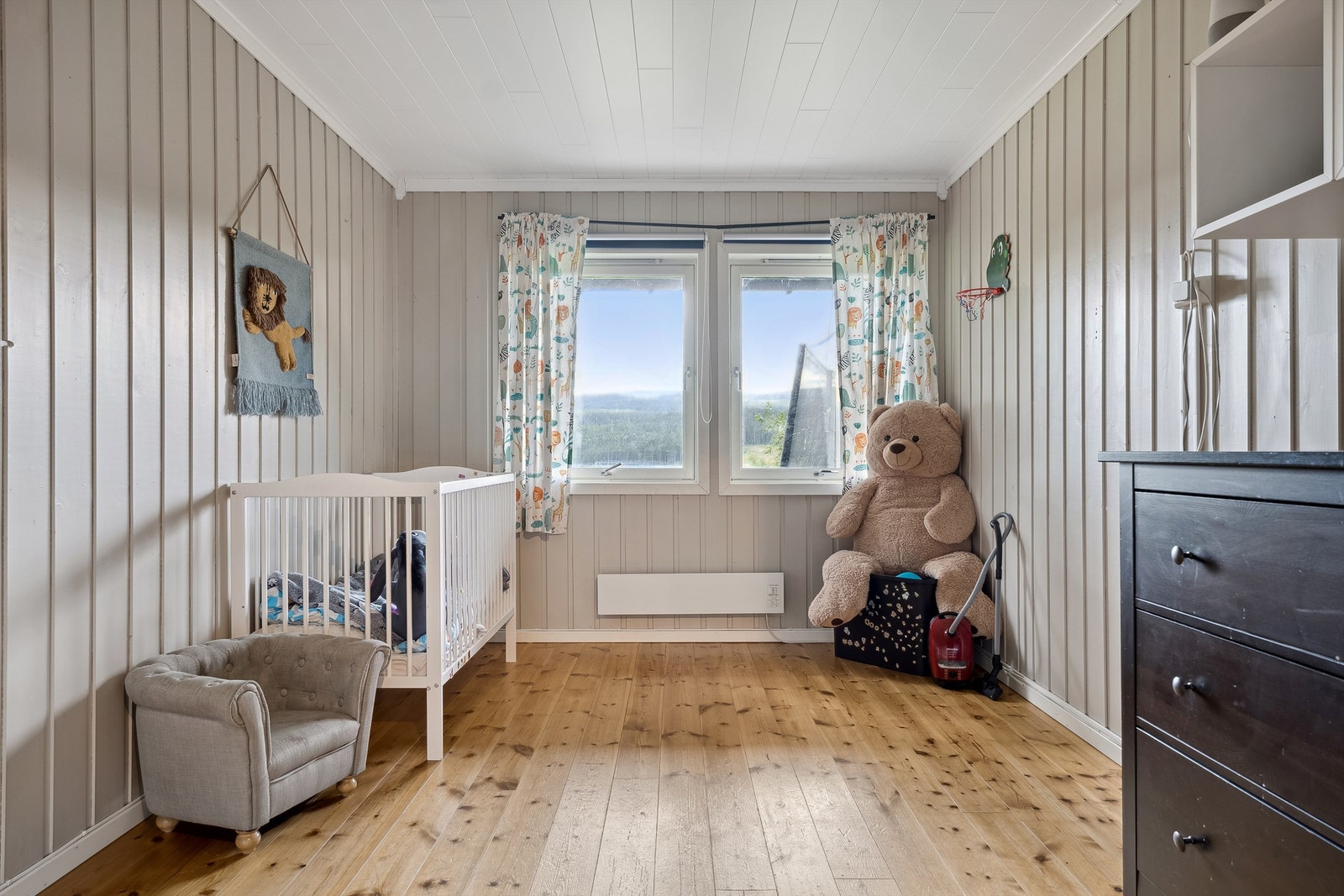 Soverom 2 i underetasje. Galleribilde